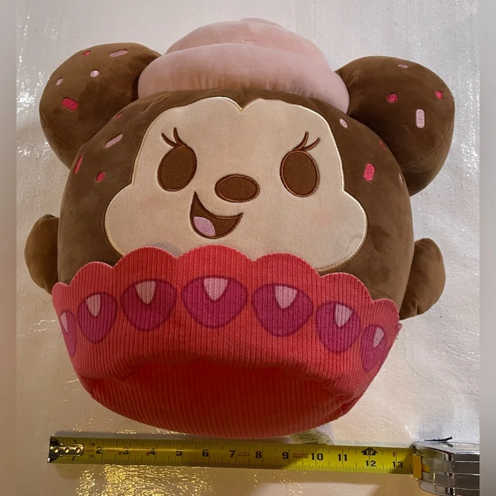 Minnie Mouse Strawberry Cupcake Disney Munchlings Plush Baked Treats 16